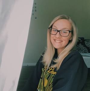 Meet your Posher, Catherine